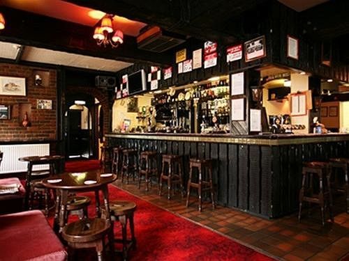 Lamb Inn Рингвуд Экстерьер фото